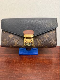 Louis Vuitton Monogram Pallas Wallet