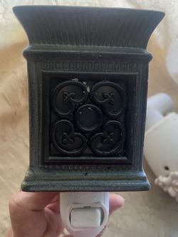  Scentsy Candle Wax Warmer Lamps With Wax Melts  Thumbnail