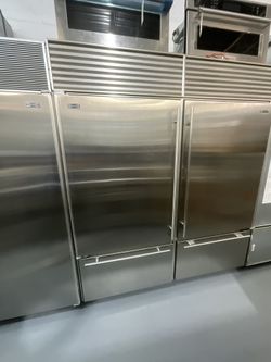 36-Inch Sub-Zero Refrigerator Bottom Freezer Today's Price $2499