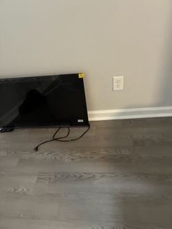 40 Inch TV
