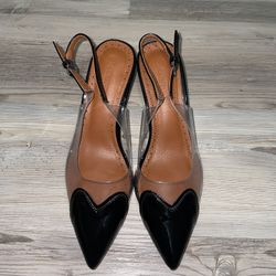 Women’s Pointed Toe Kitten Heel