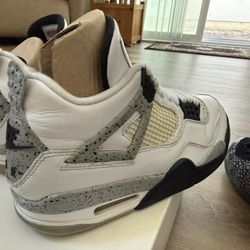 2016 Jordan 4 White Cements Sz 8.5