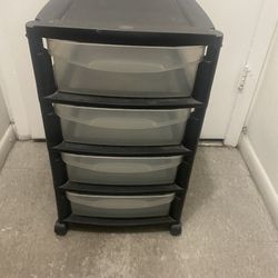 4 Plastic Drawers Storage