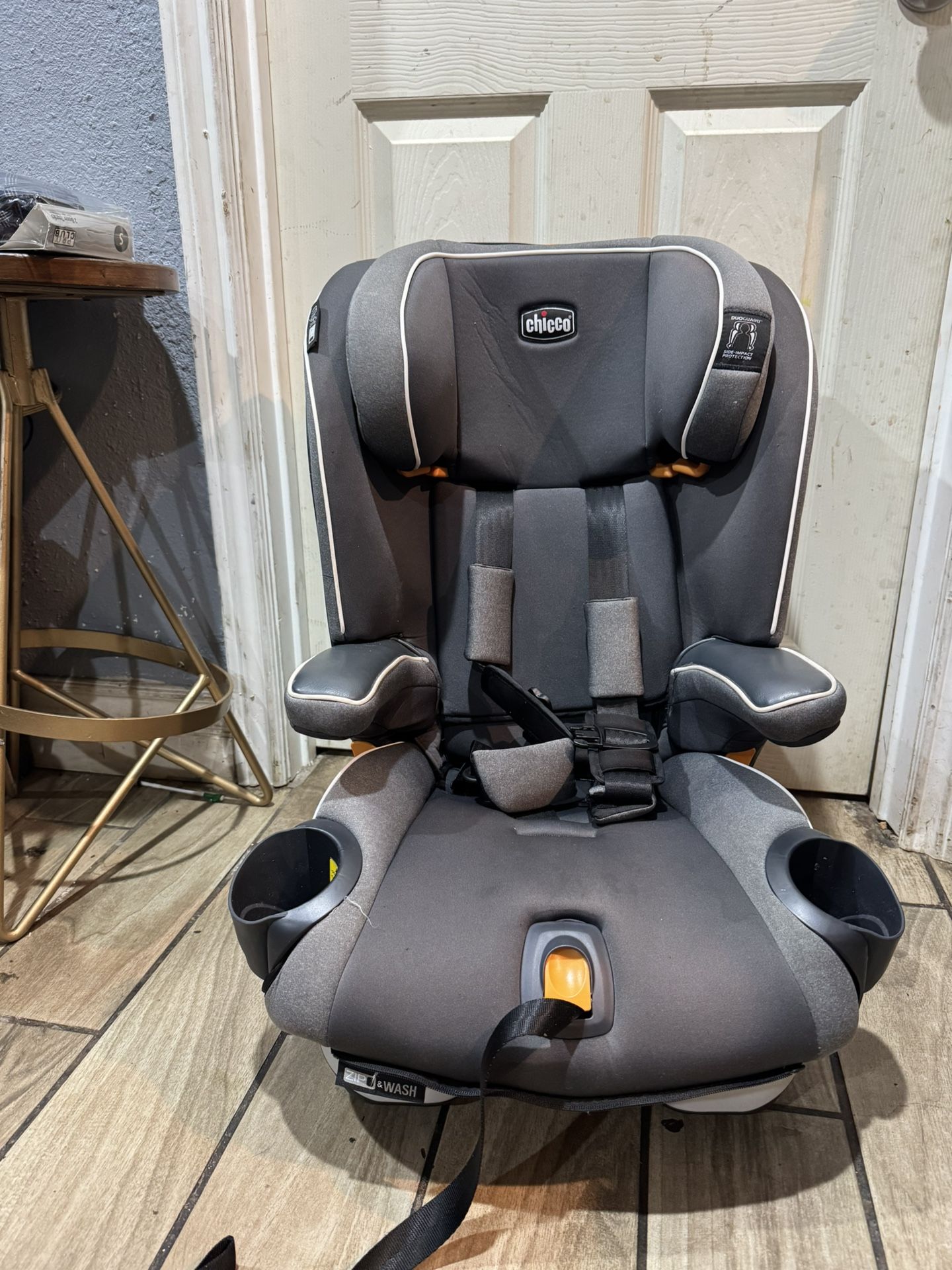 Chicco Car Seat 