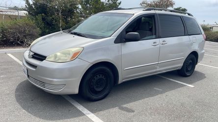 2005 Toyota sienna