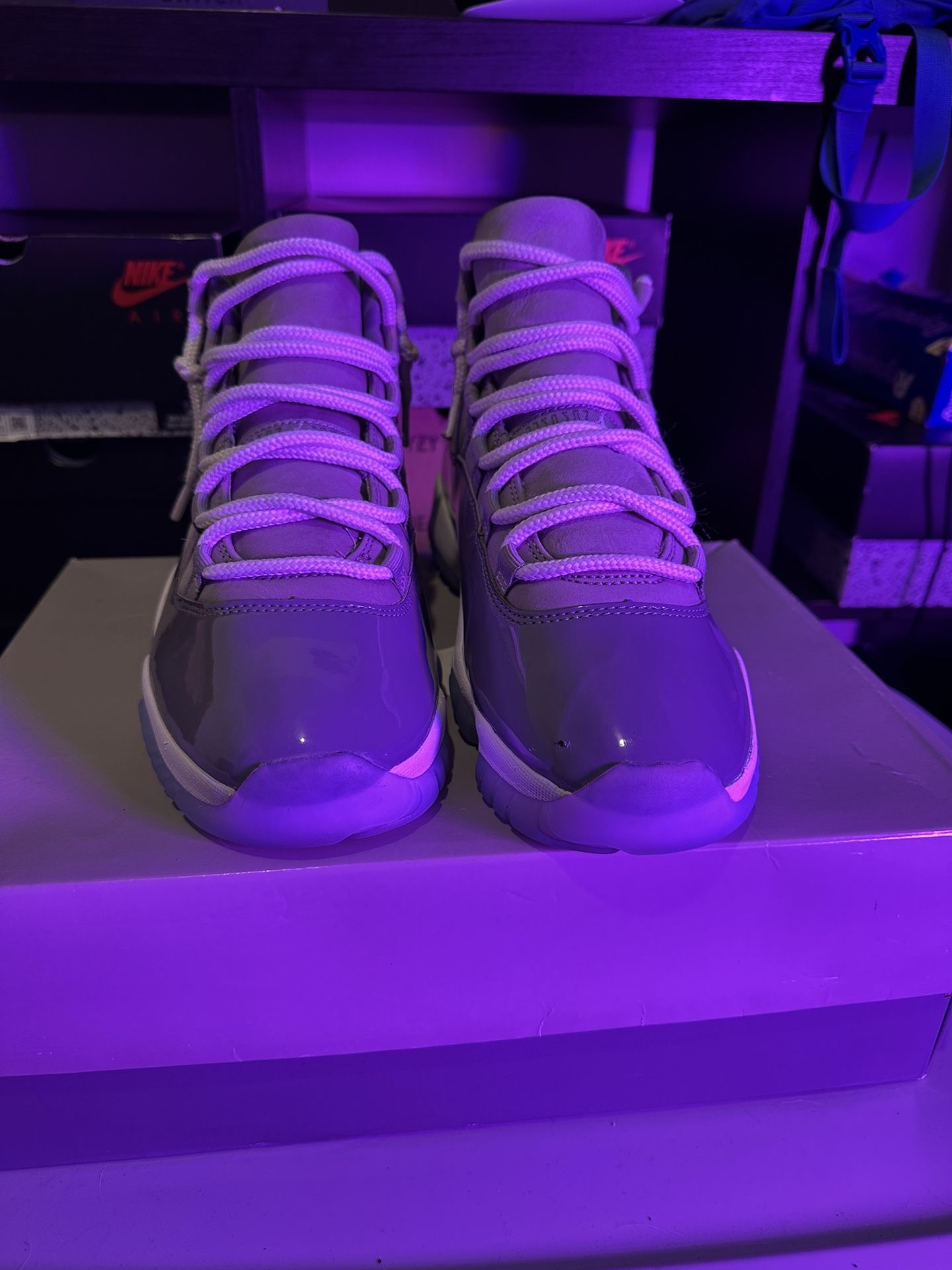 Jordan’s 11s Cool Grey Sz