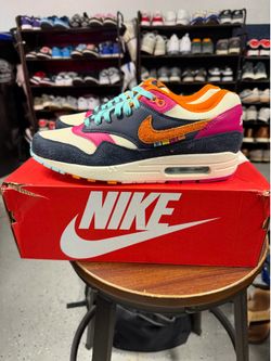 Nike Air Max 1 Padres City Connect size 9.5M