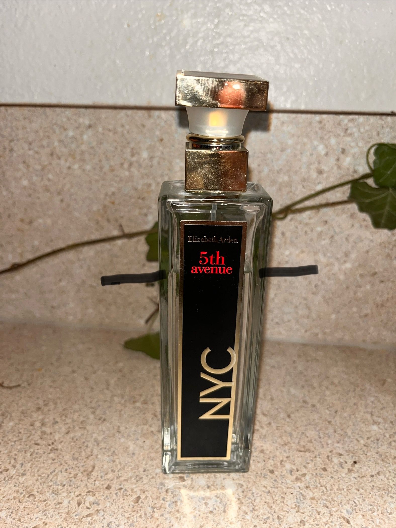 Elizabeth Arden 5th Avenue Perfume