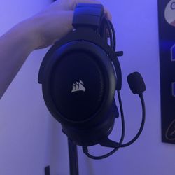 Headset 