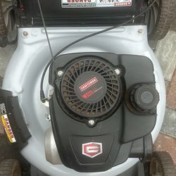 Craftsman Lawnmower 