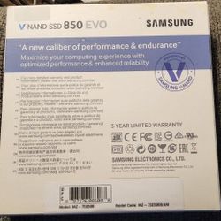 SAMSUNG V-NAND SSD 850 EVO 500GB MZ-75E500B/AM

$65