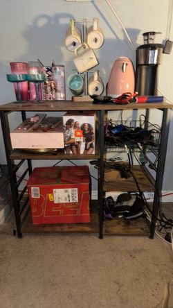 Coffee bar table station