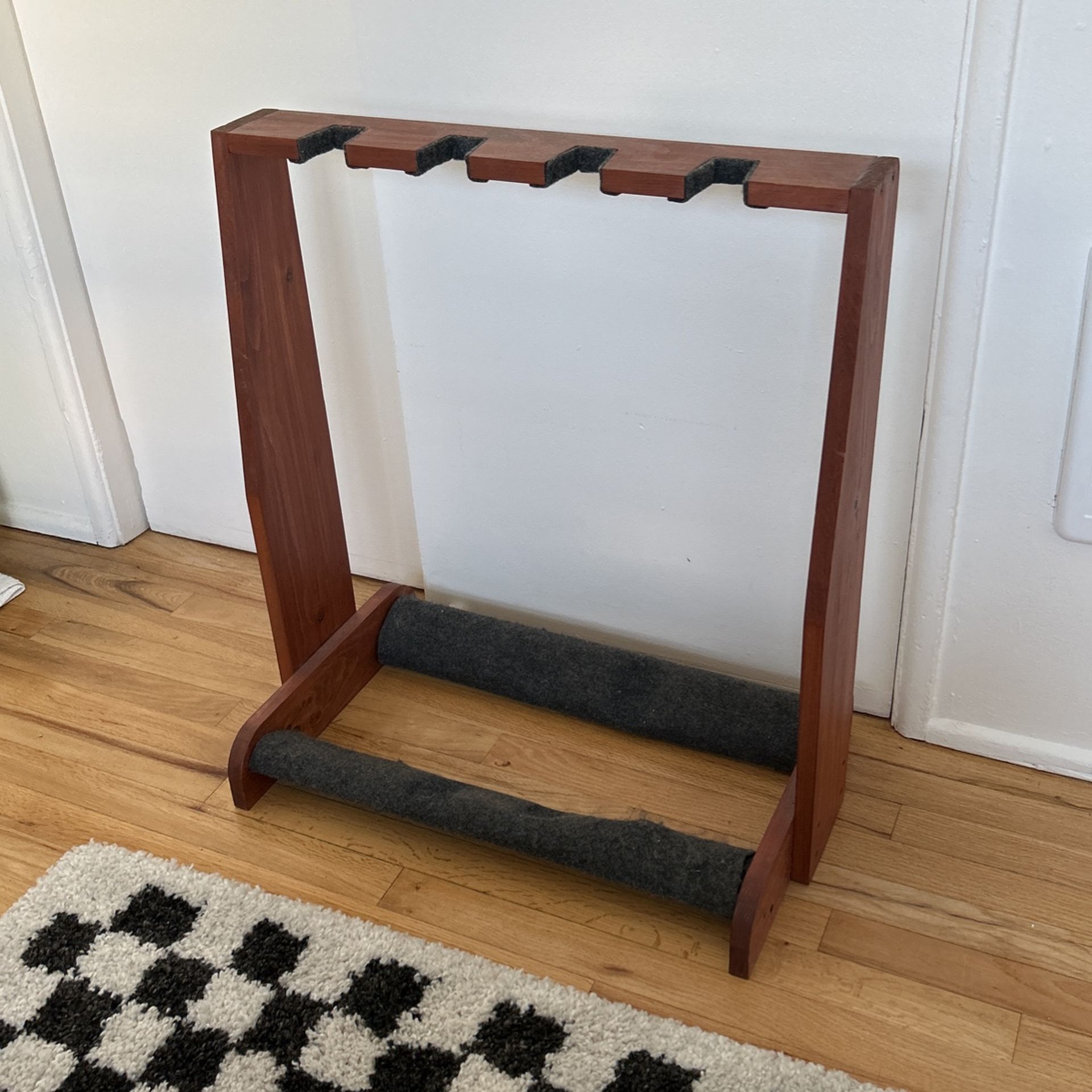 Custom Guitar Stand