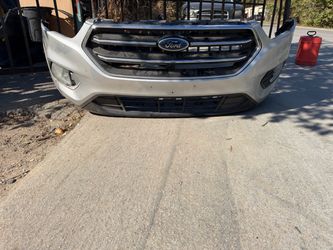 2017 to 2019 FORD ESCAPE FRONT BUMPER