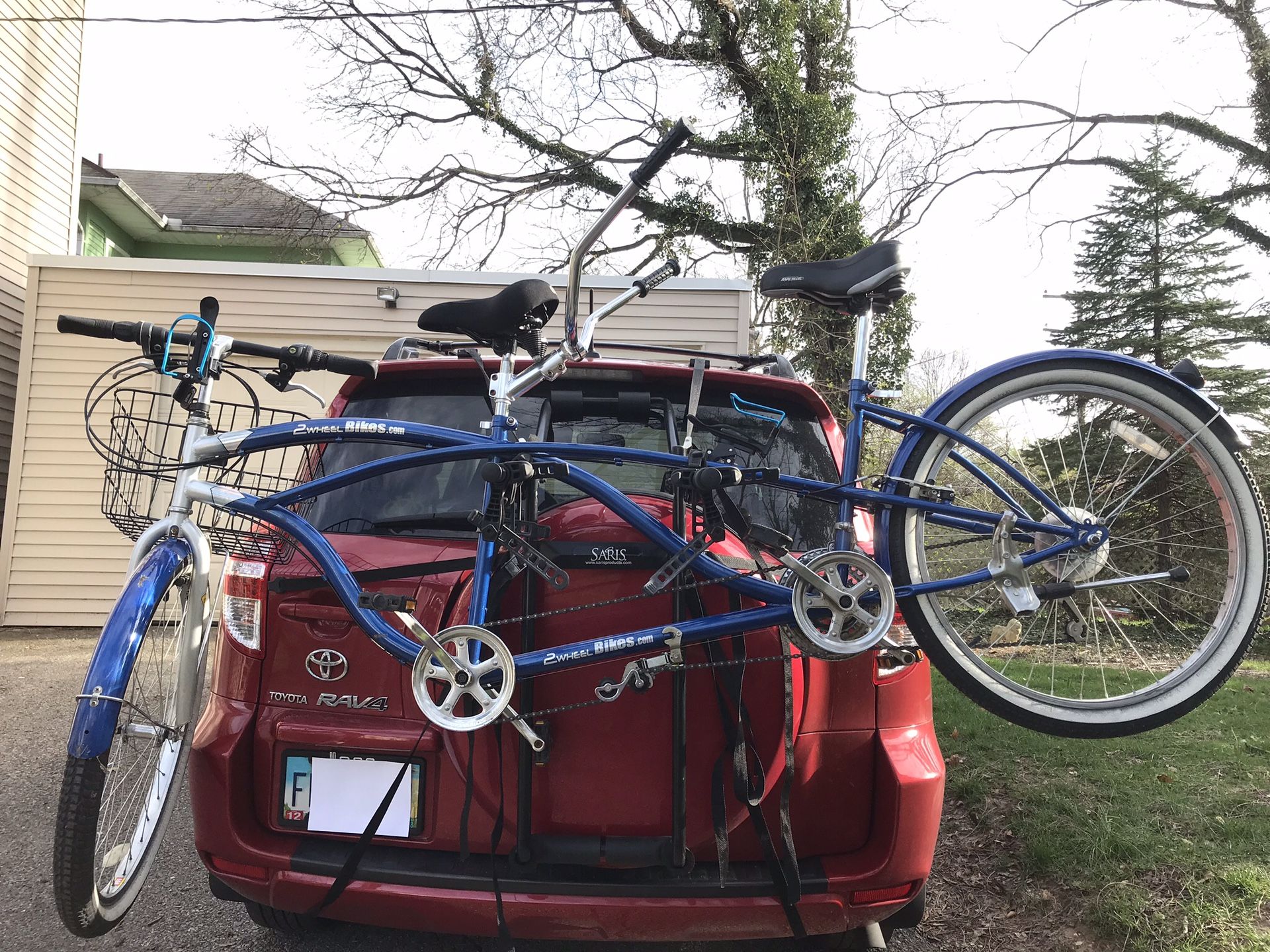 Tandem bike 18 speed & free Saris bike rack