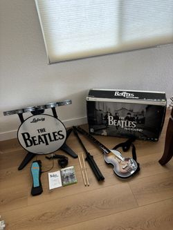 Rock Band the Beatles Xbox 360 Complete Set with Box