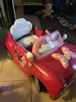 Minnie Mouse Car