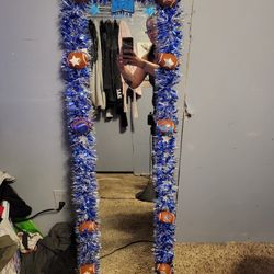 Customizable Mirrors With Lights