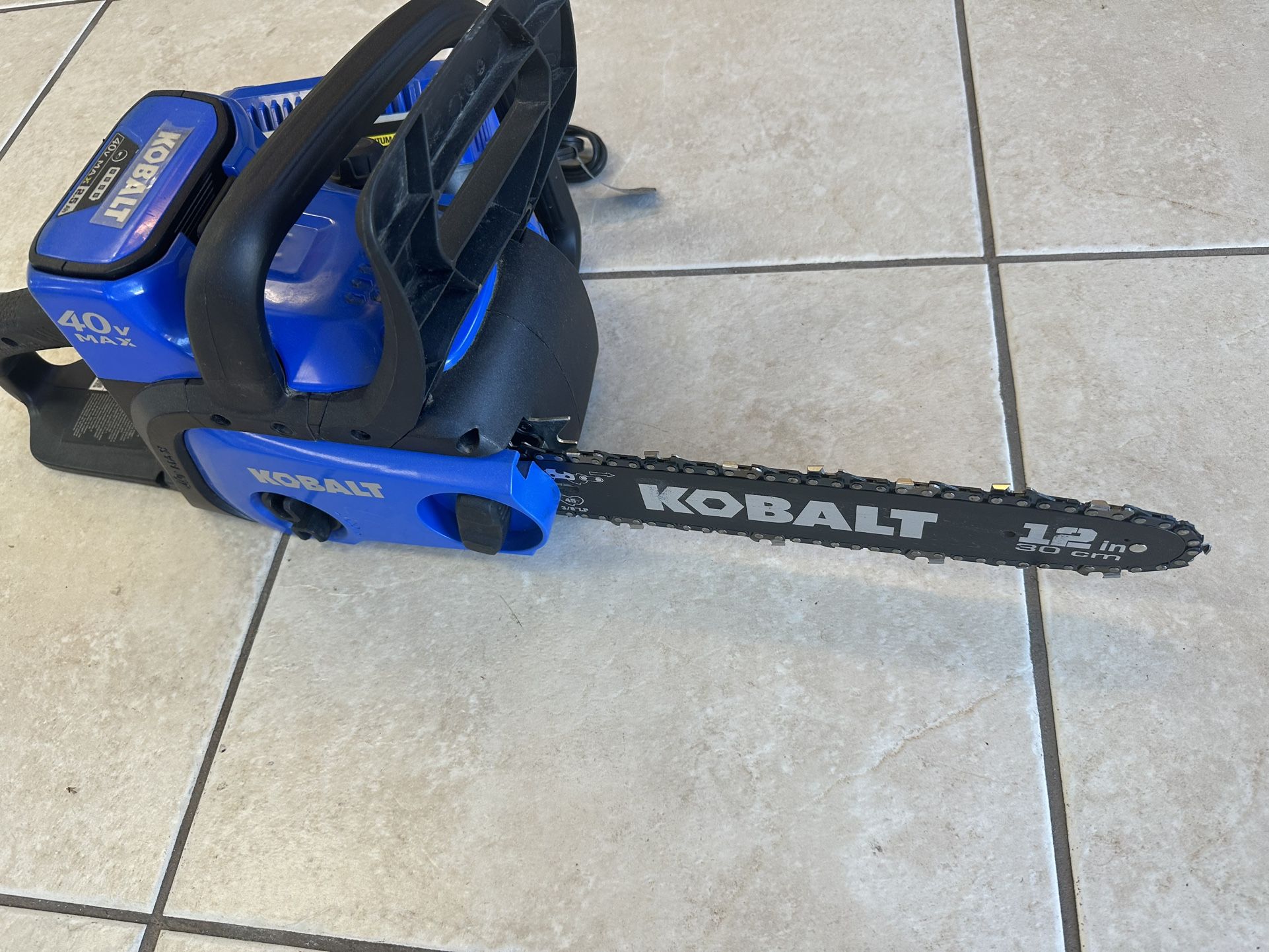 Kobalt 40V 12” Chainsaw Kit