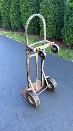 Two -wheeled cart