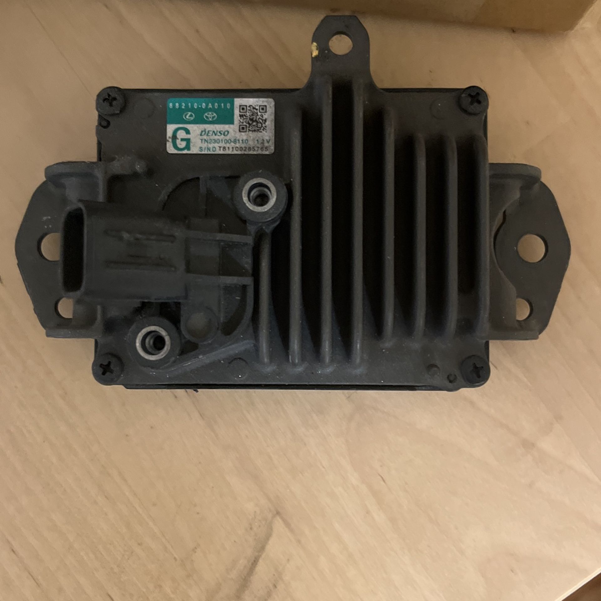 2020-2022 TOYOTA CAMRY ADAPTIVE CRUISE DISTANCE RADAR SENSOR OEM: 88210-0A010 - Picture 2 of 4 2020-2022 TOYOTA CAMRY ADAPTIVE CRUISE DISTANCE RADAR S