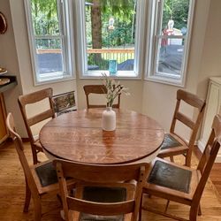 Beautiful Refinished Vintage Table And Chairs