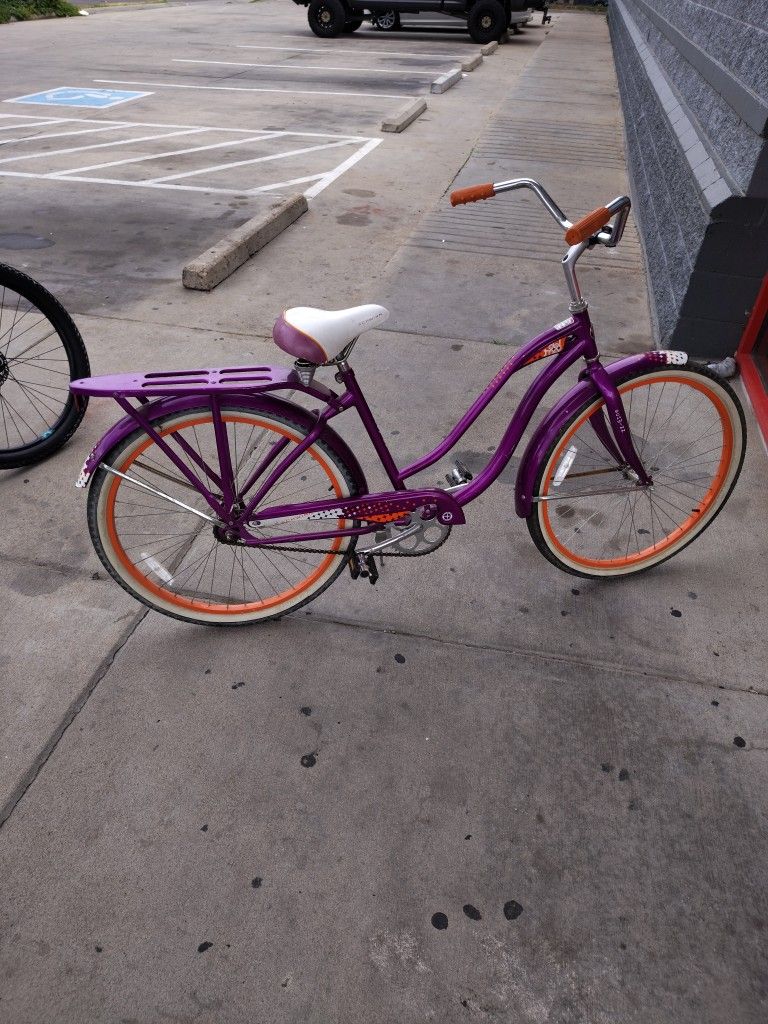 2012 Woman's Beach Cruiser 