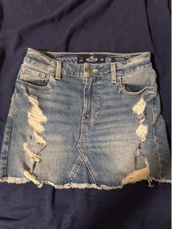 Hollister skirt