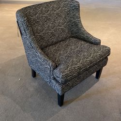 Accent chair