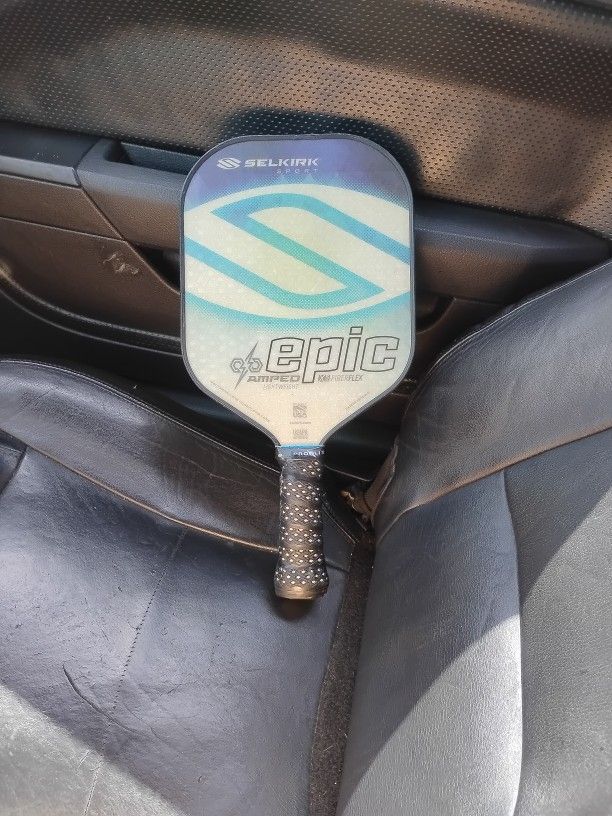 Pickleball Paddle