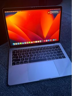 Apple MacBook Pro 2017 13” | 8GB RAM | 256GB SSD | Silver