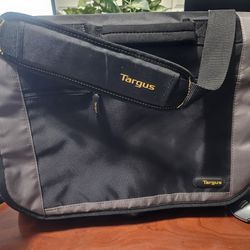 Targus CityGear Messenger Bag