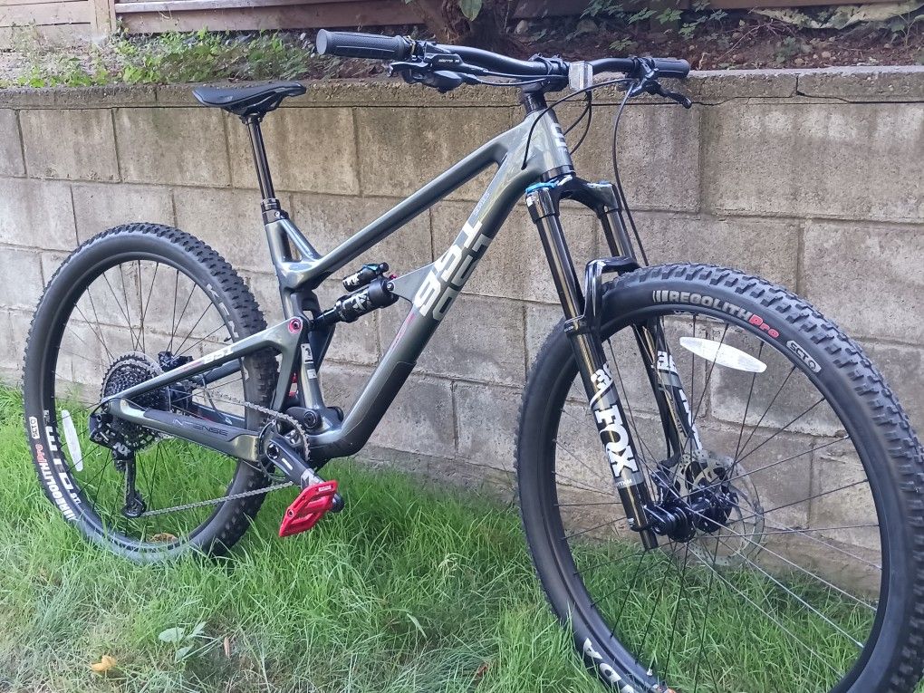 INTENSE 951 TRAIL CARBON 29