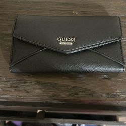Bran New Guess Wallet