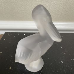 Crystal Serves France Frosted Glass Pelican Figurine 4”T