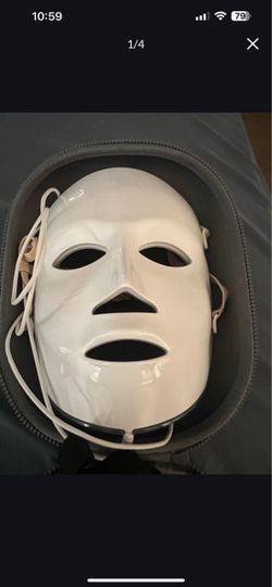 Red Light Mask