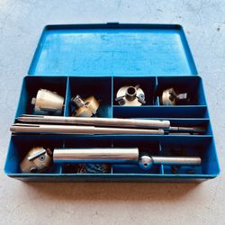 Vintage Neway Valve Seat Cutter Kit – 5 Cutters + 8 Pilots + 8 Carbide Inserts