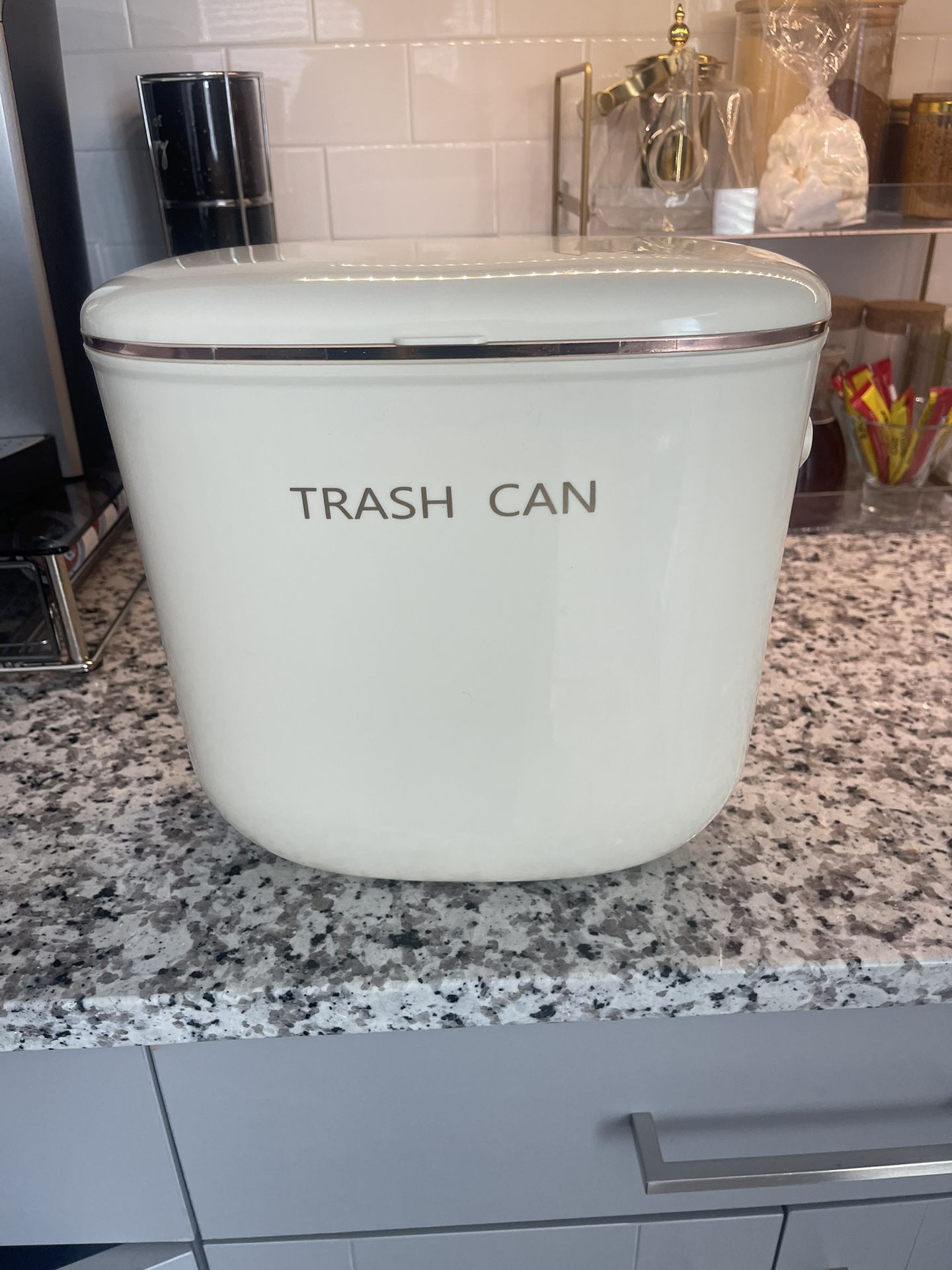 Countertop Trash Can