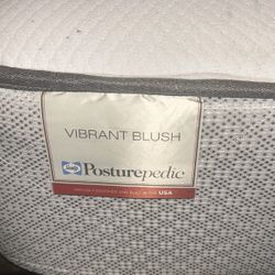 Queen  Size Memory Foam Bed