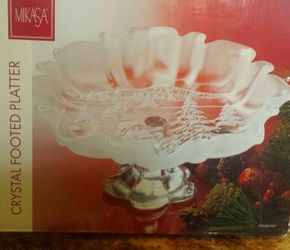 $20 Mikasa Crystal Footed Platter New