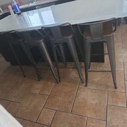 Bar Stools 