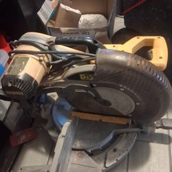 Dewalt Chop Saw 1o Ingood Condition With Fold Up Table