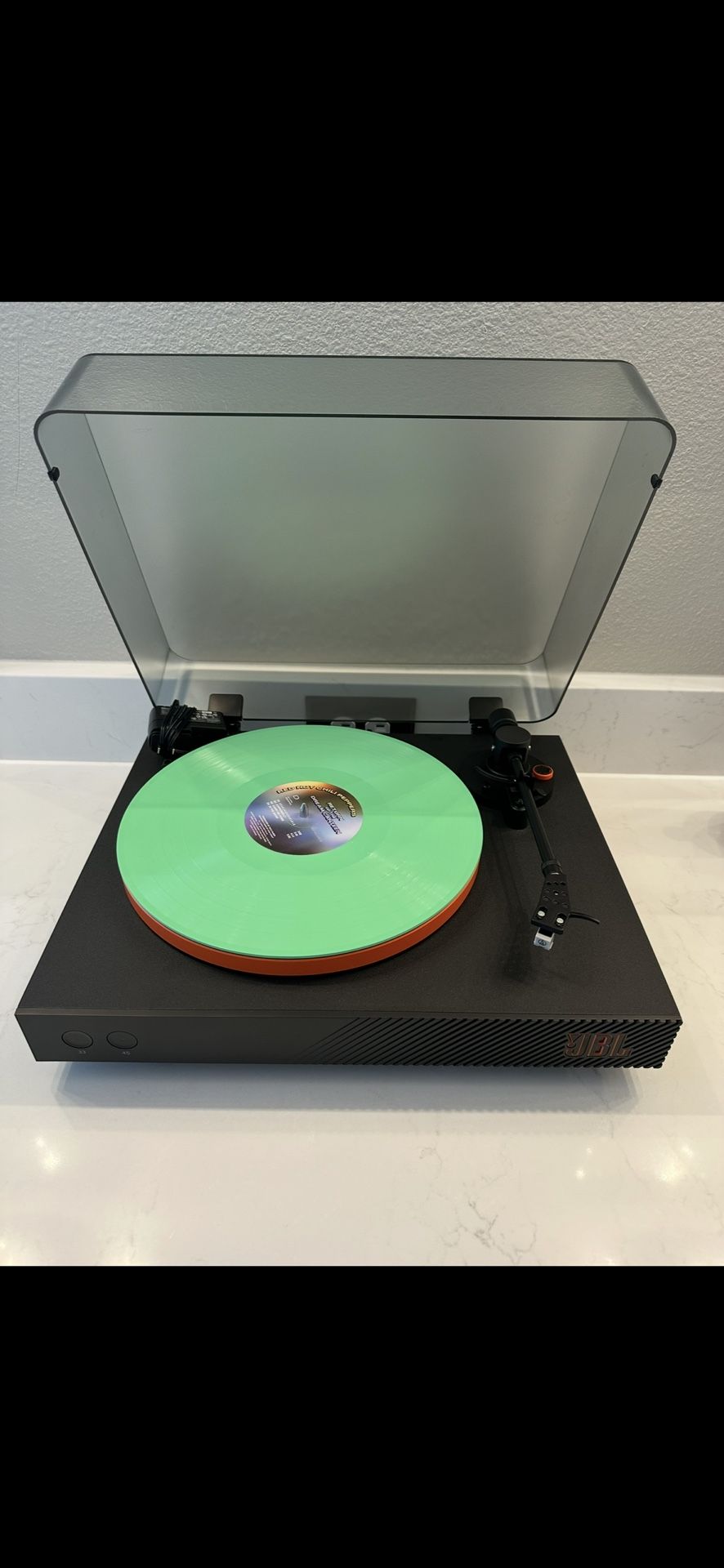 JBL Bluetooth Record Player 