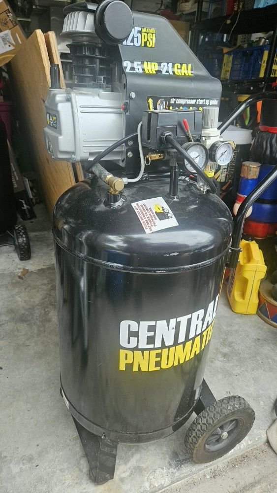 20 Gallon Air Compressor