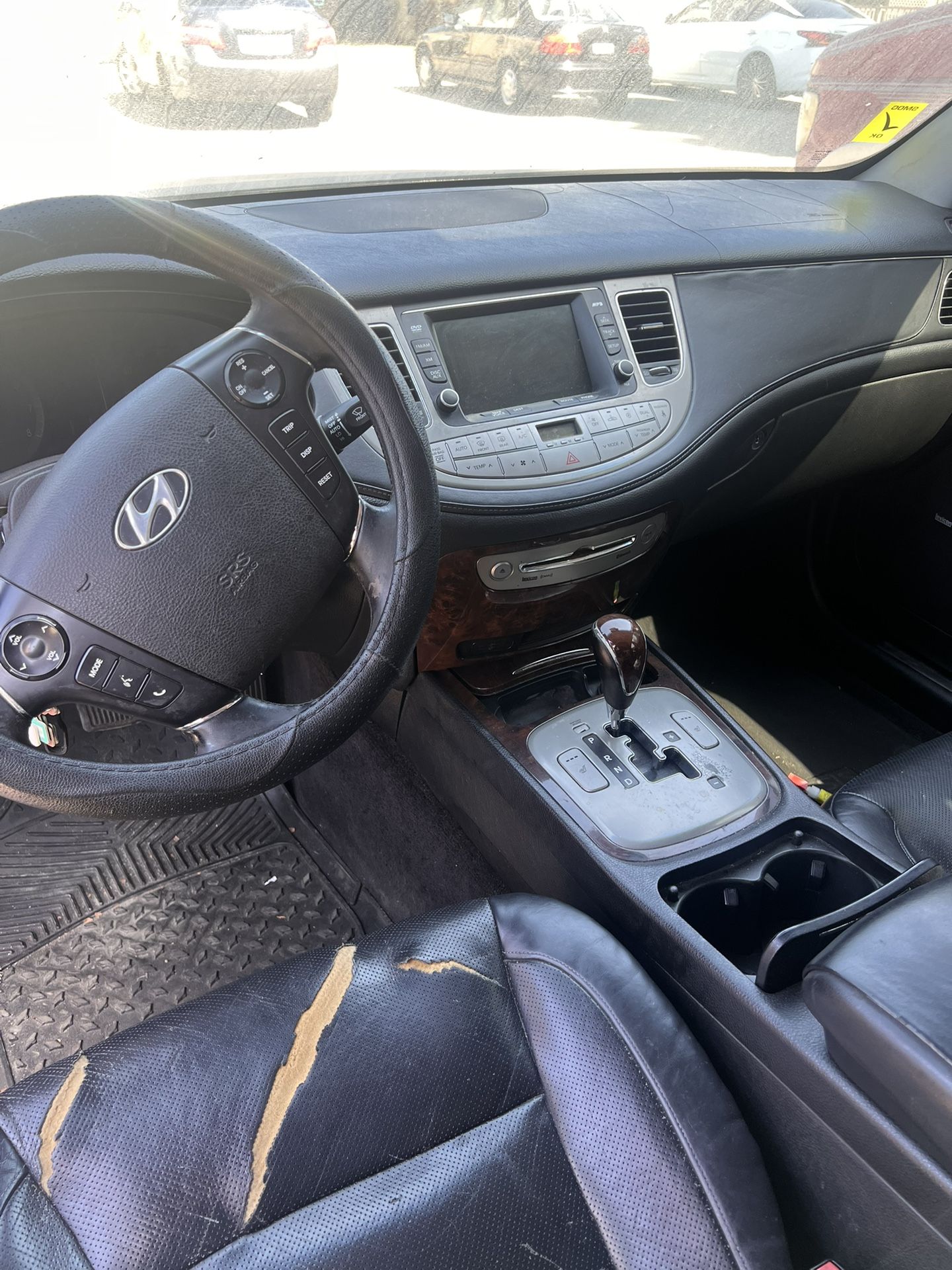 2010 Hyundai Genesis (Parts)