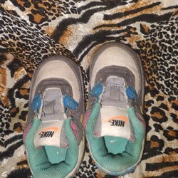Nike Girls $7