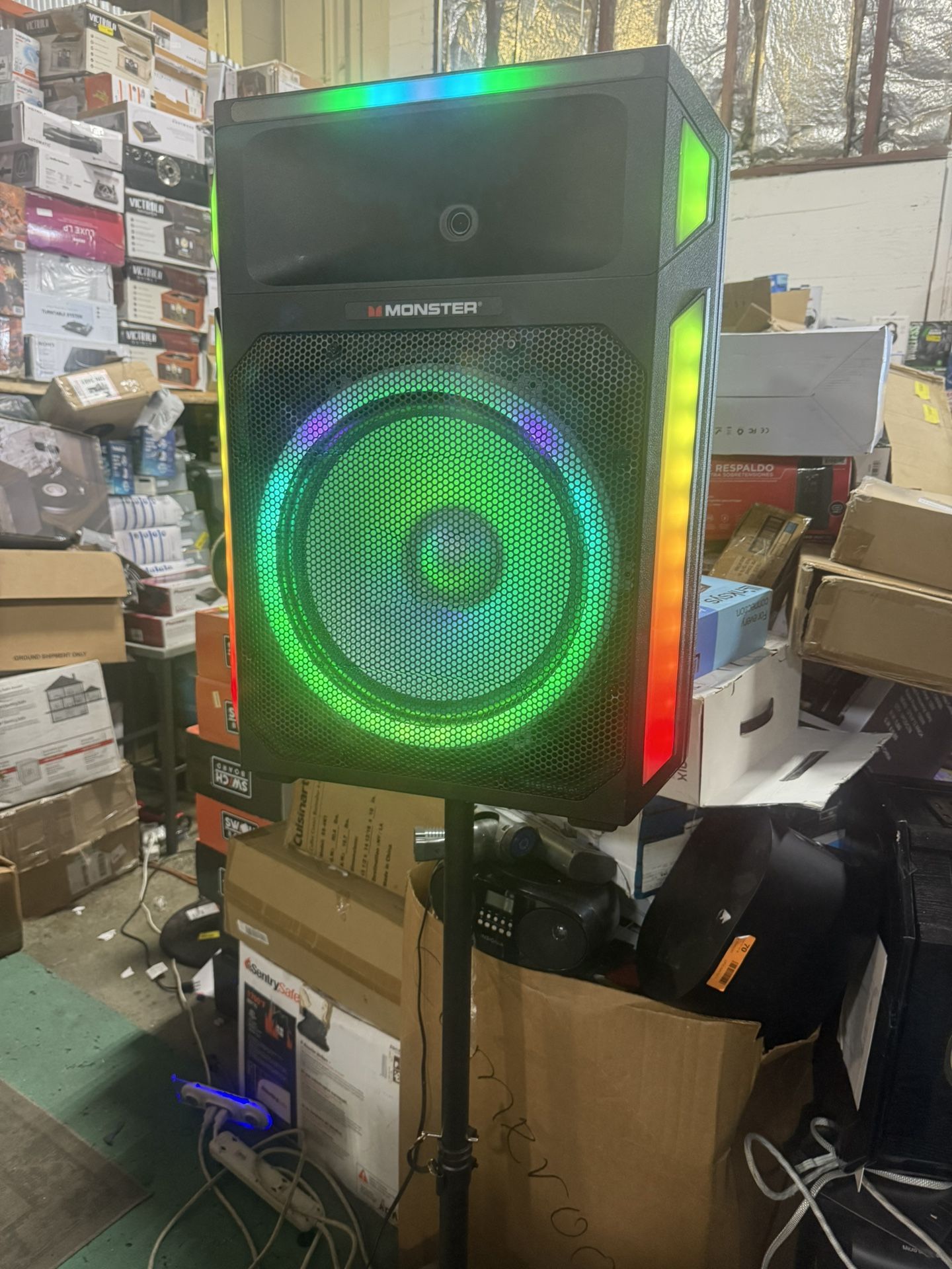Monster X6 All-in-one PA speaker