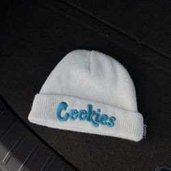 White And Baby Blue Cookies Beanie π€π©΅π