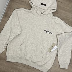 Essential Hoodie 