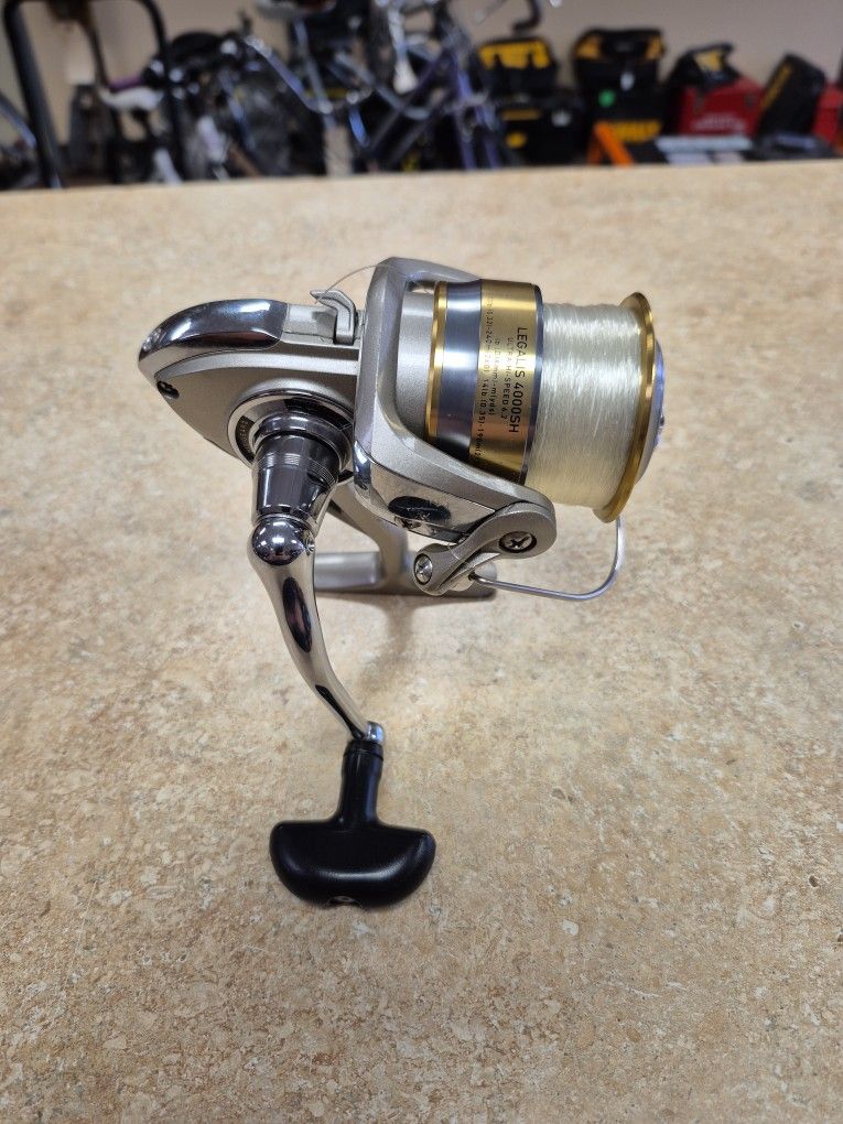 Daiwa Legalis 4000SH Ultra Hi-Speed 6.2 Spinning Reel